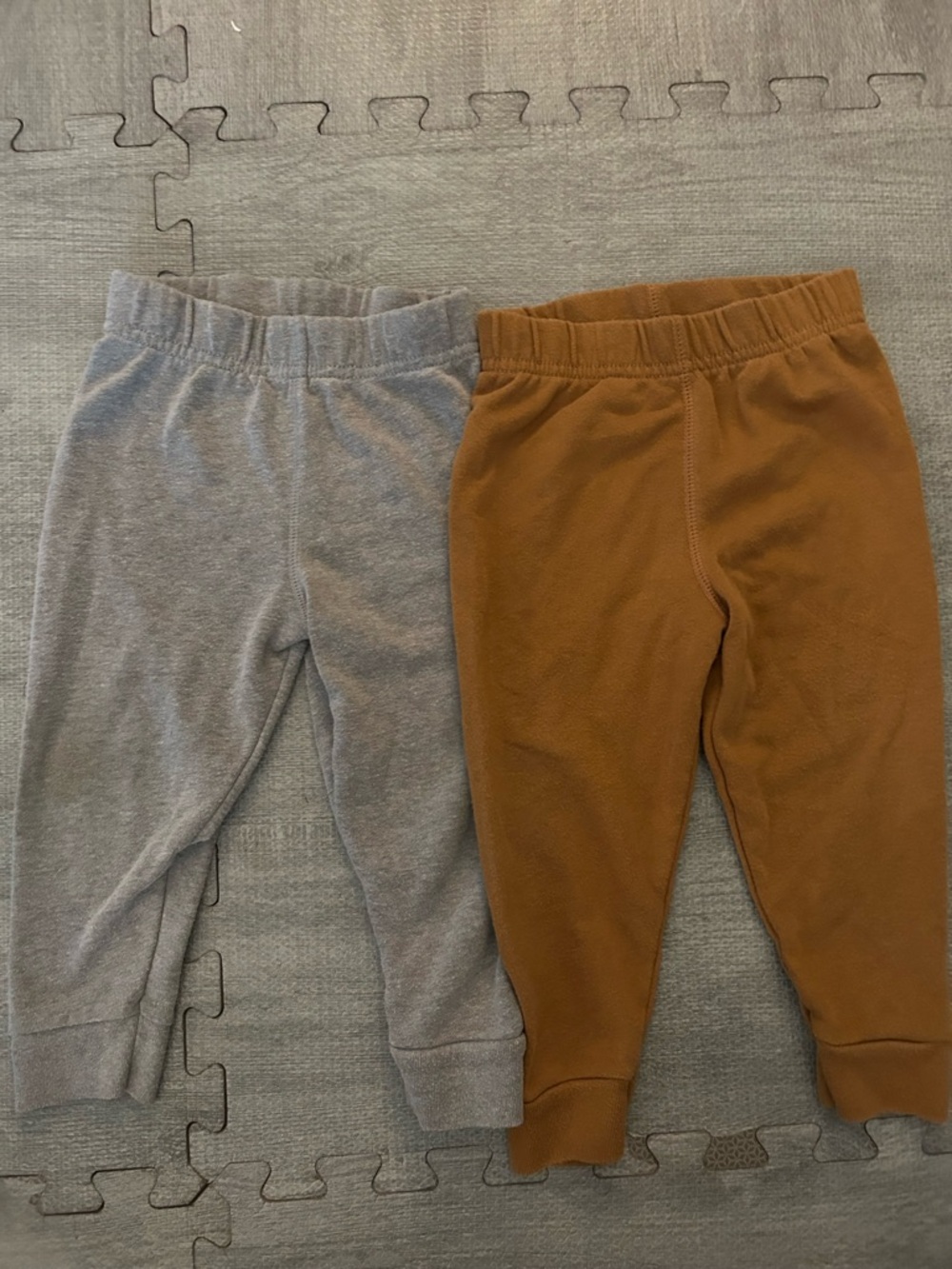 Garanimals Kids Joggers in Gray & Brown